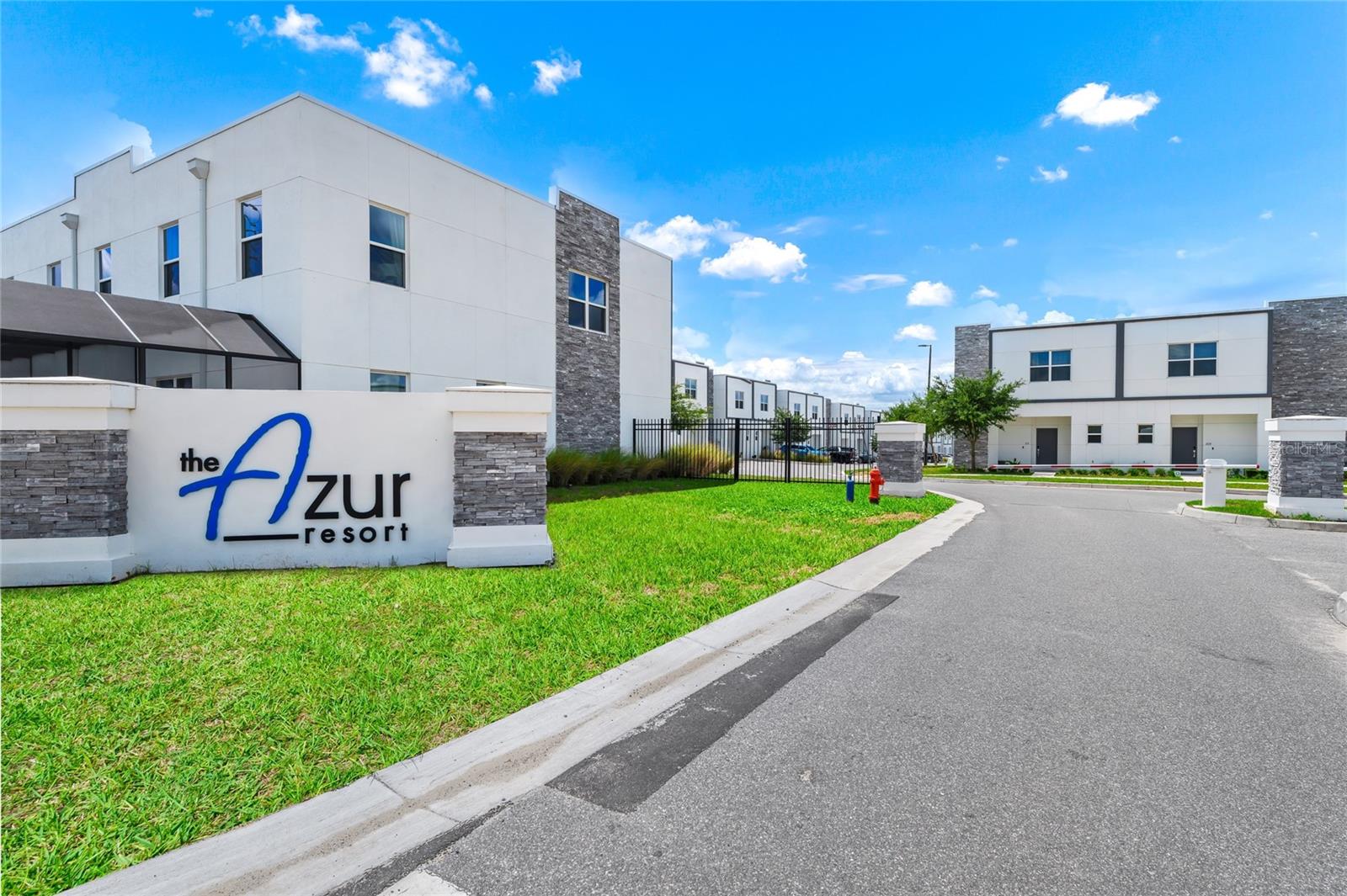 THE AZUR RESORT - Residential