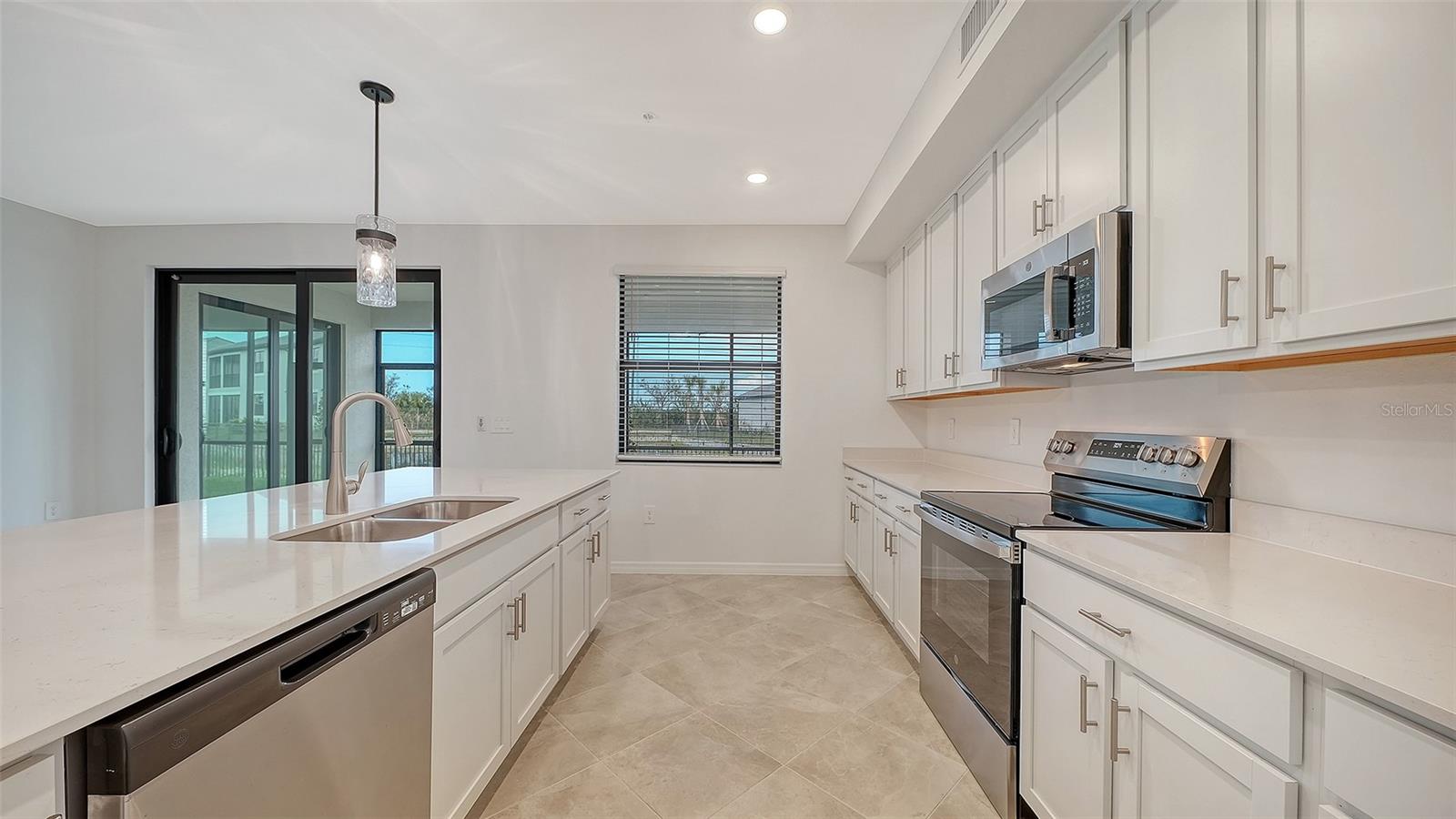 3185 LEGENDS BAY - Residential