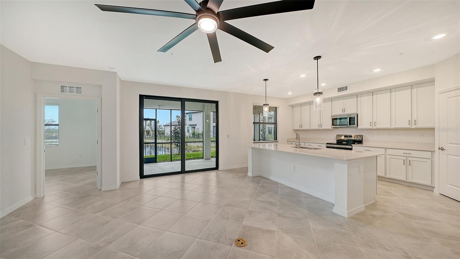 3185 LEGENDS BAY - Residential