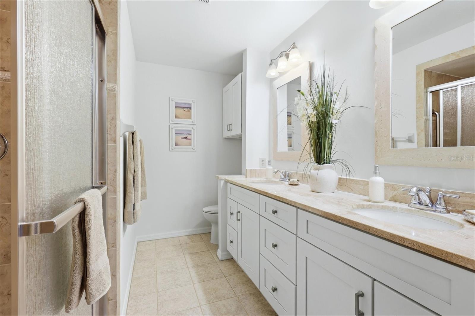 FARMINGTON VISTAS - Residential