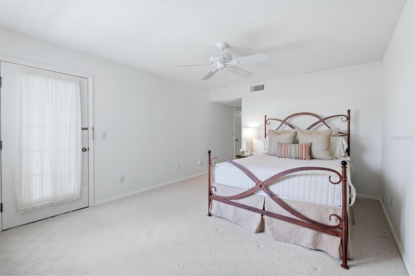 FARMINGTON VISTAS - Residential