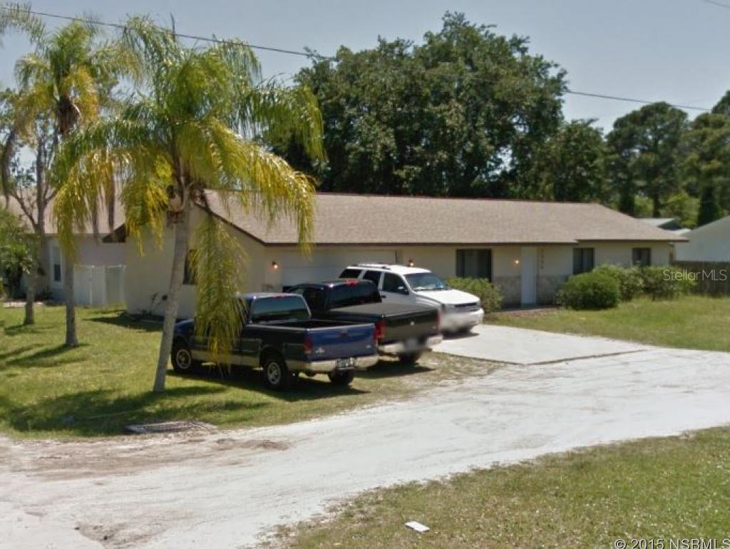 clean 3/2/2 block construction, all appliances included, screened patio, move-in ready. ;Water: City