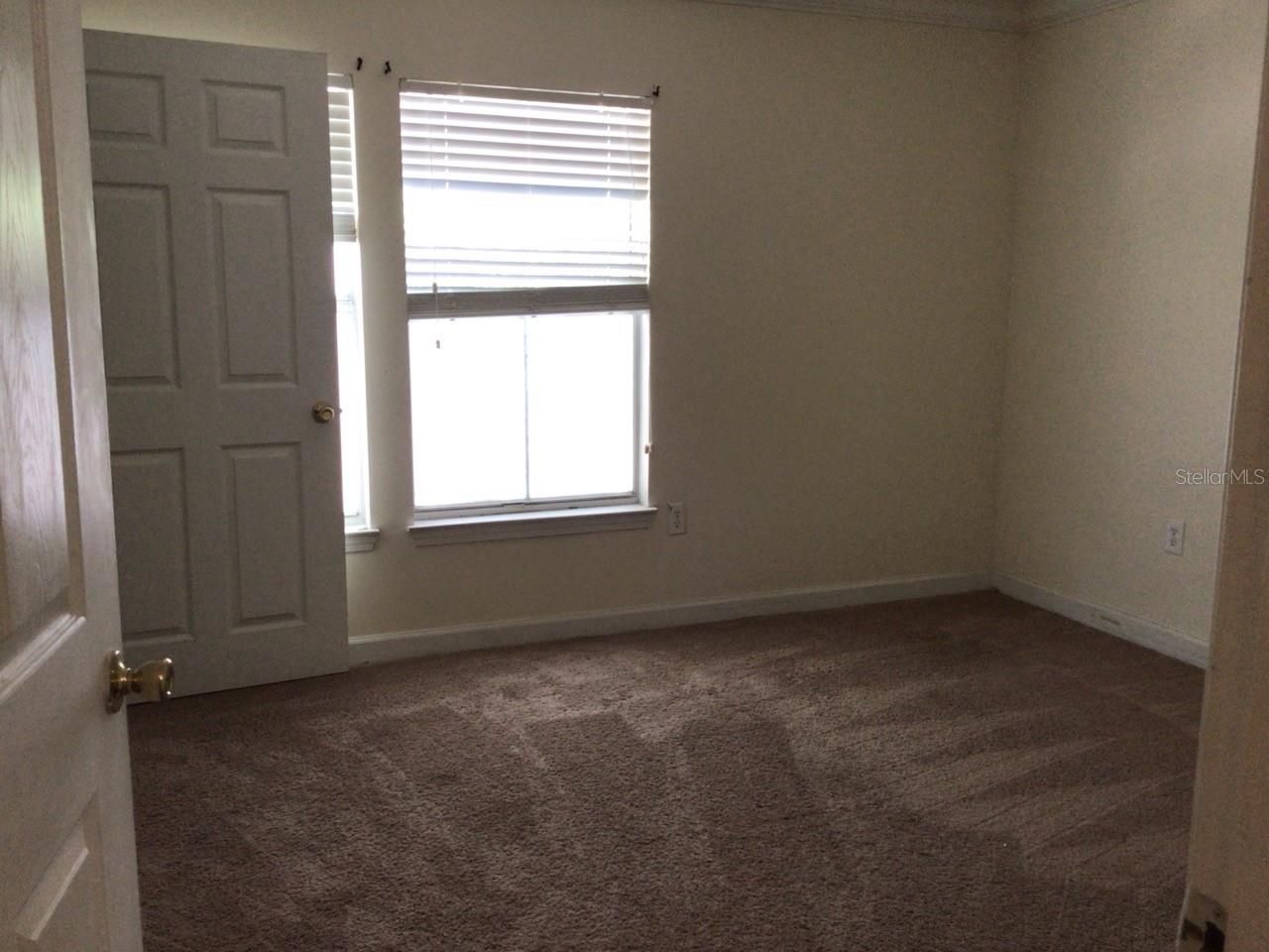 EQUESTRIAN PARC AT HIGHWOODS P - Residential Lease