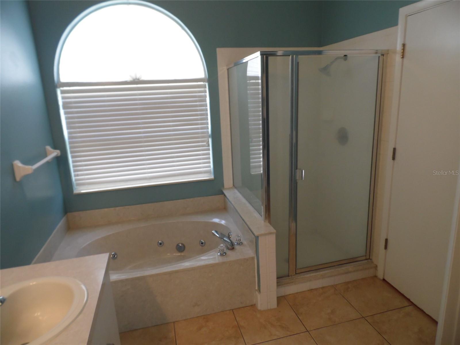 ANDOVER LAKES PH 02A - Residential Lease