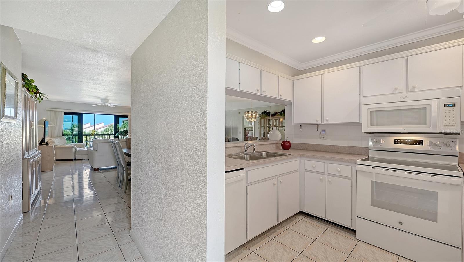SIESTA DUNES BEACH - Residential