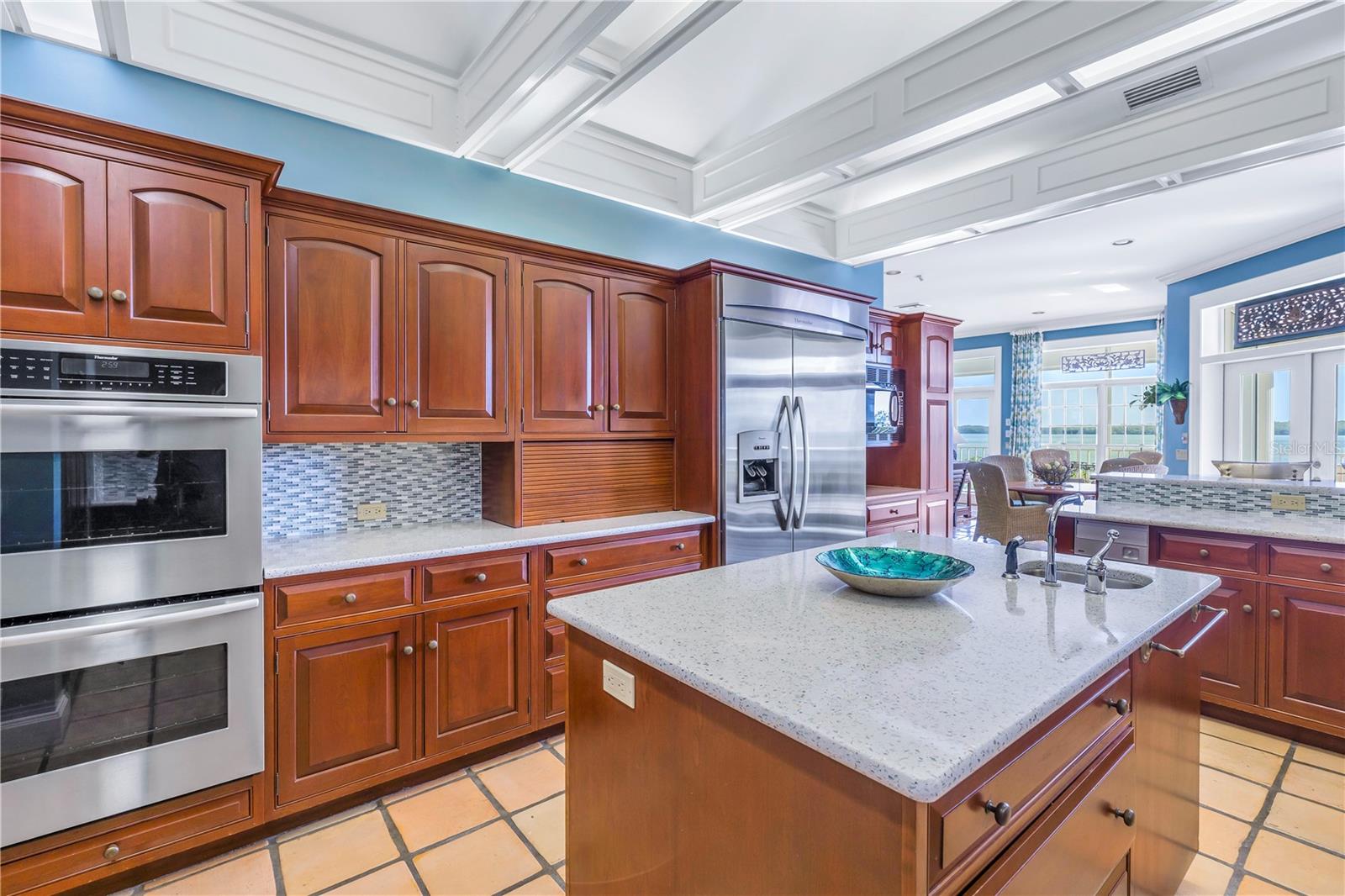 BAYWAY ISLES UNIT 02 - Residential