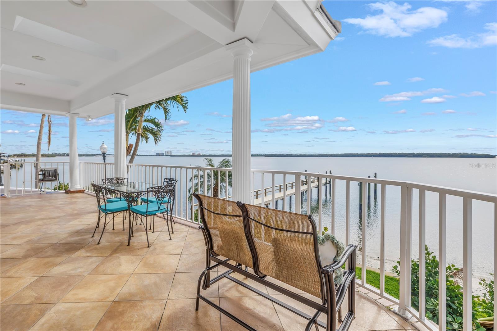 BAYWAY ISLES UNIT 02 - Residential