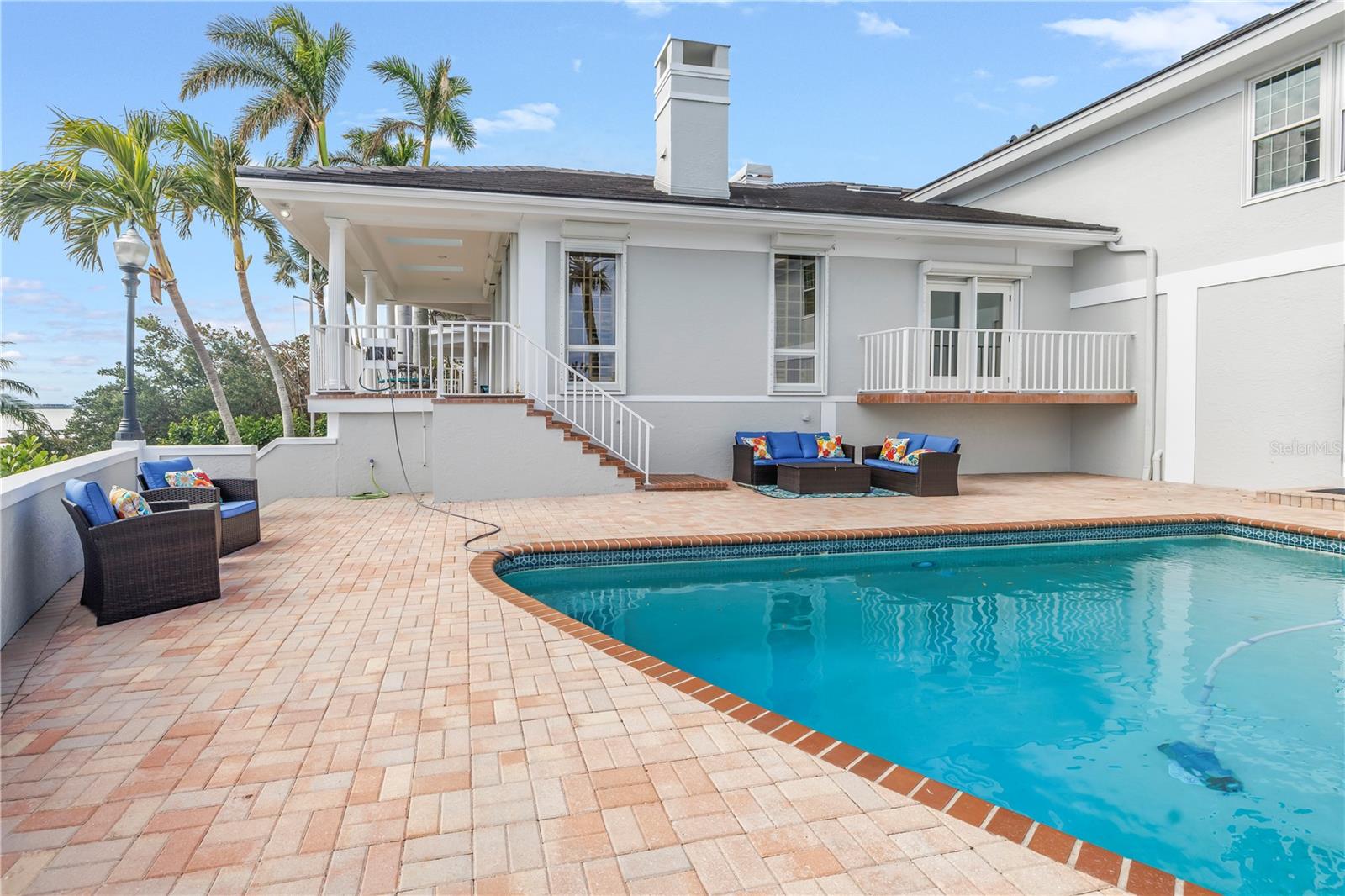 BAYWAY ISLES UNIT 02 - Residential
