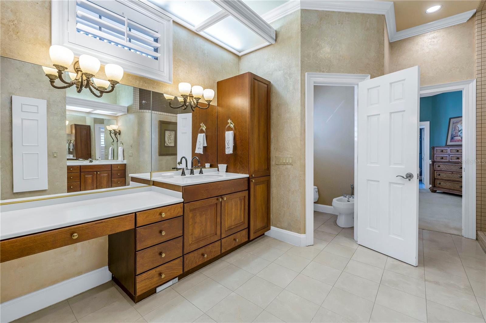 BAYWAY ISLES UNIT 02 - Residential