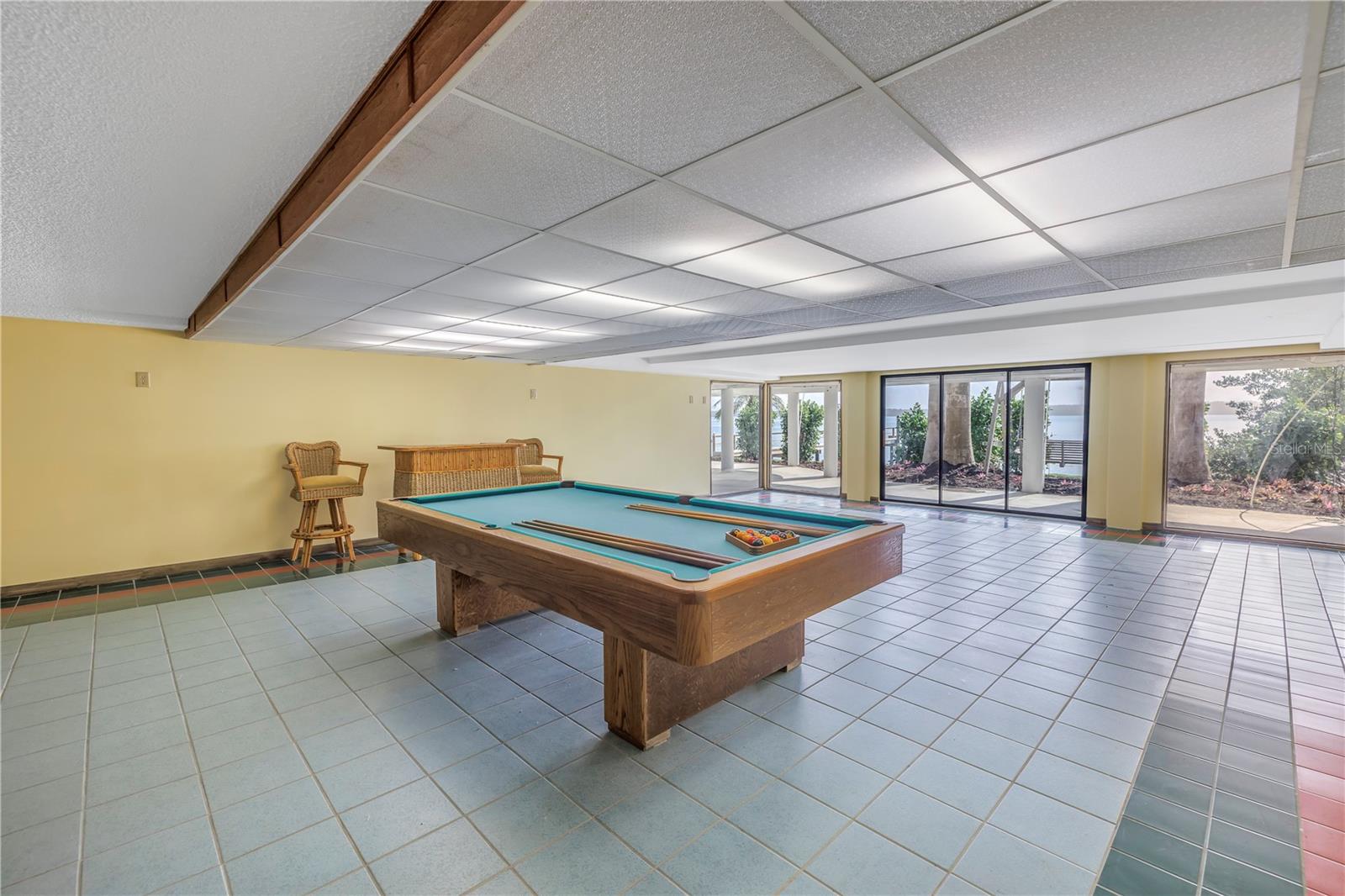 BAYWAY ISLES UNIT 02 - Residential
