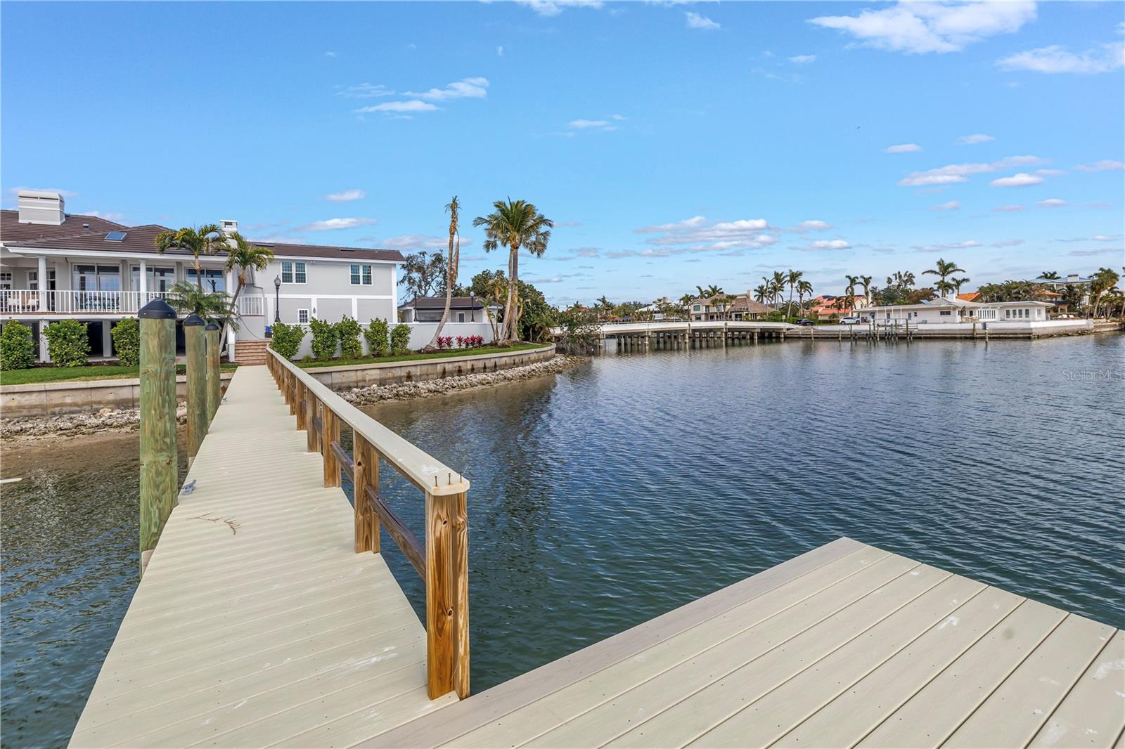 BAYWAY ISLES UNIT 02 - Residential