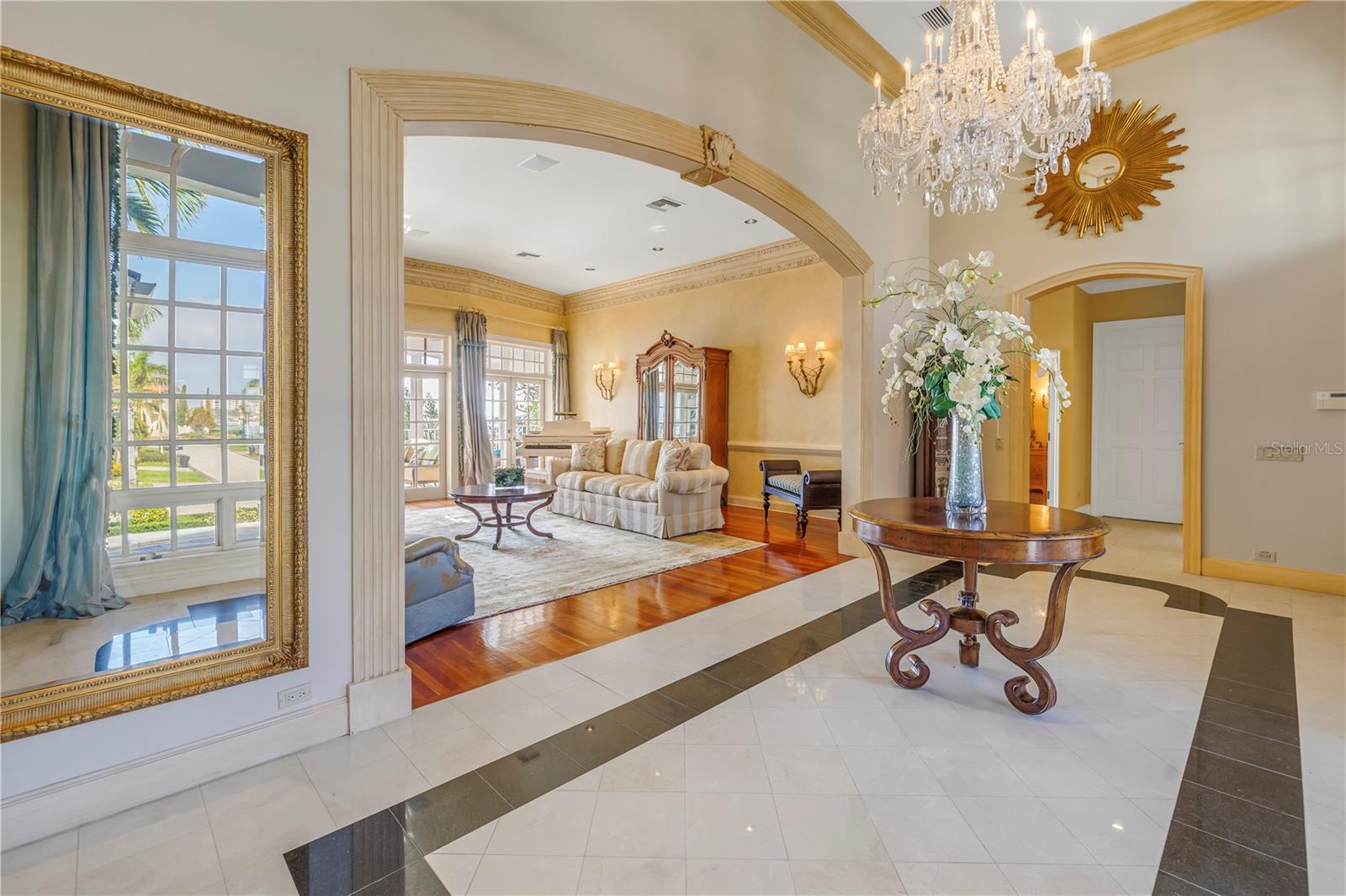 BAYWAY ISLES UNIT 02 - Residential