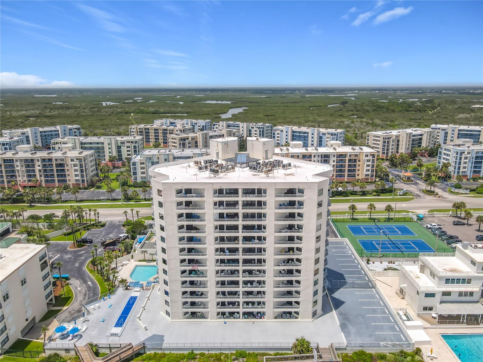 SEASCAPE TOWERS CONDO PH 01 - Residential