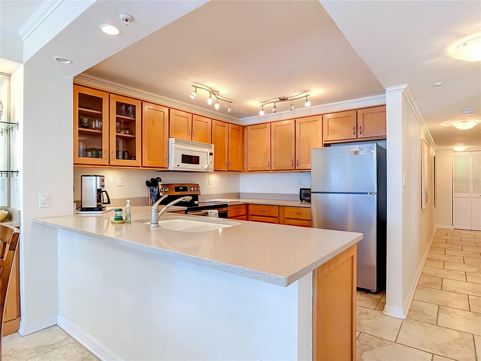 SEASCAPE TOWERS CONDO PH 01 - Residential