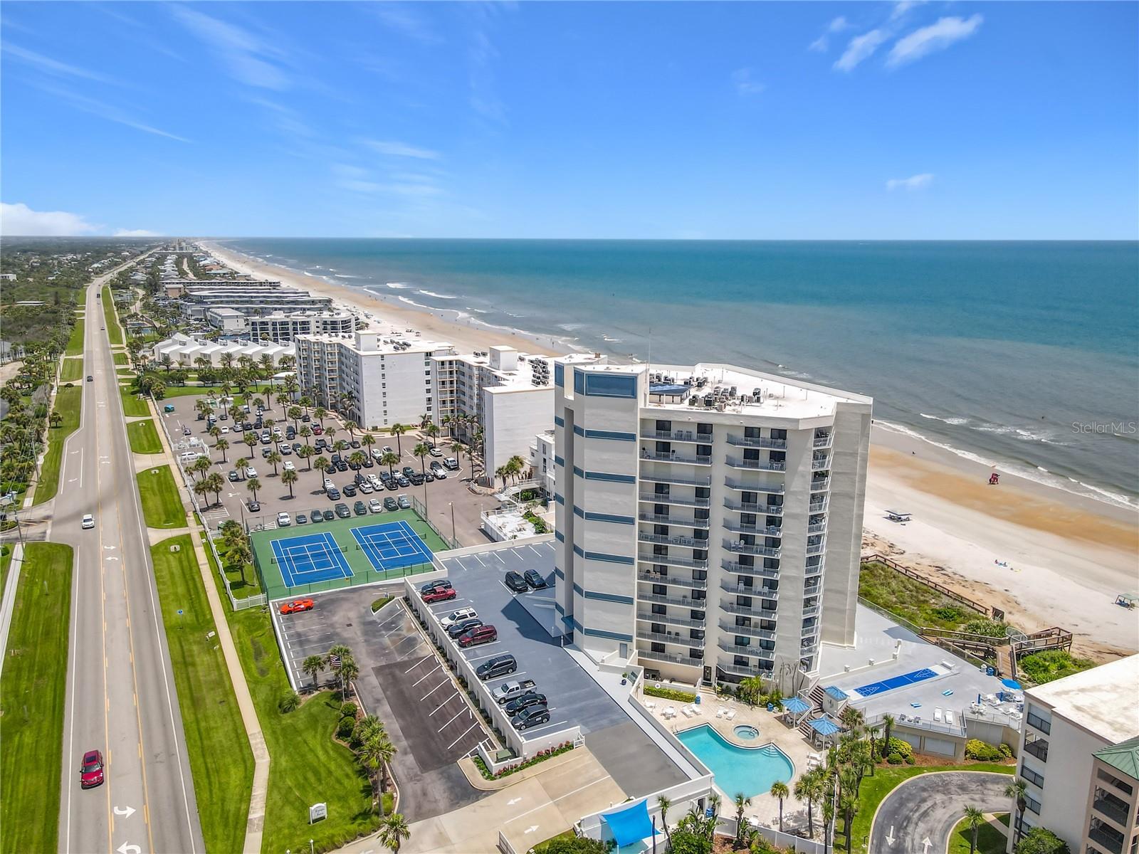 SEASCAPE TOWERS CONDO PH 01 - Residential