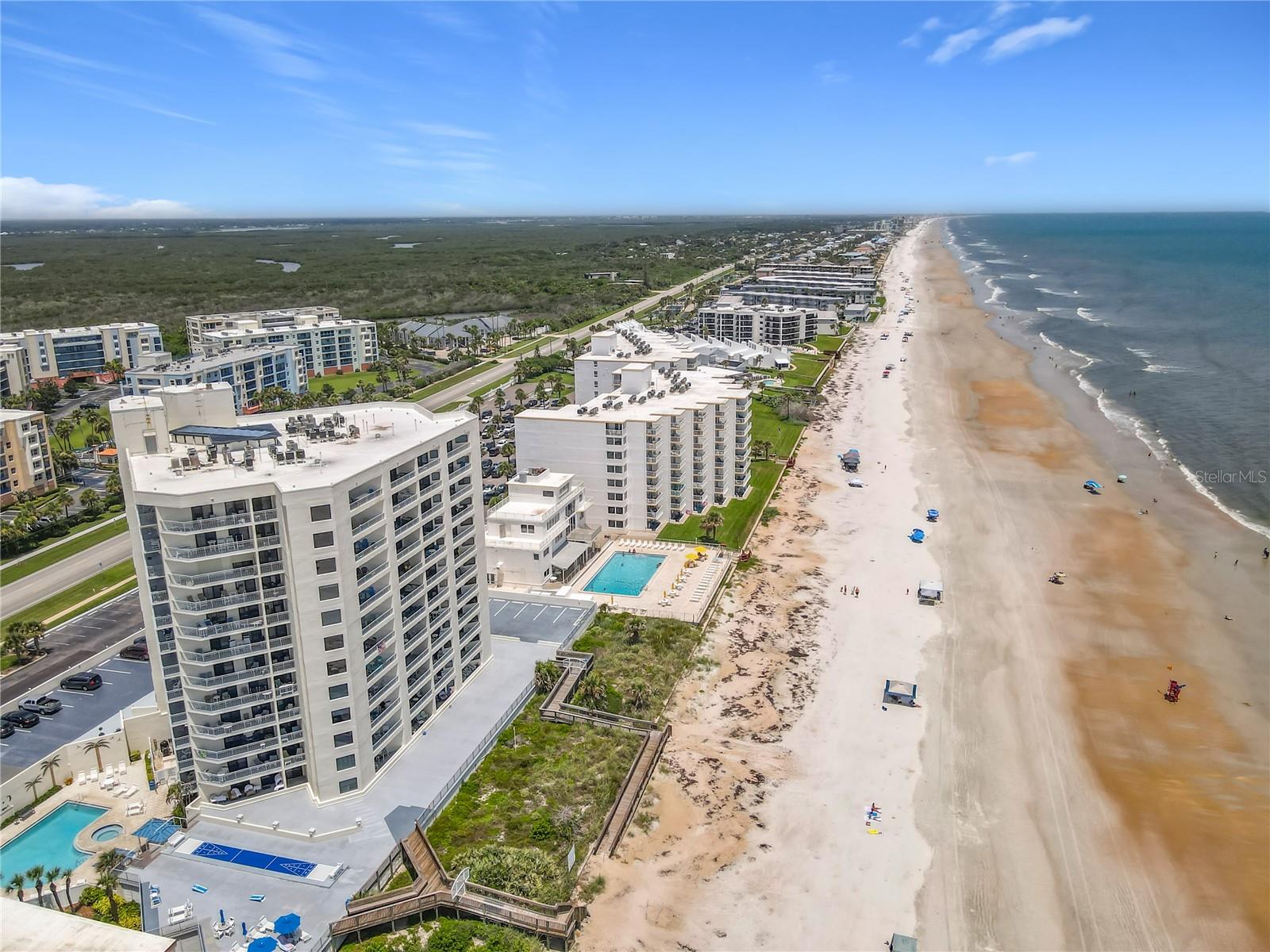 SEASCAPE TOWERS CONDO PH 01 - Residential