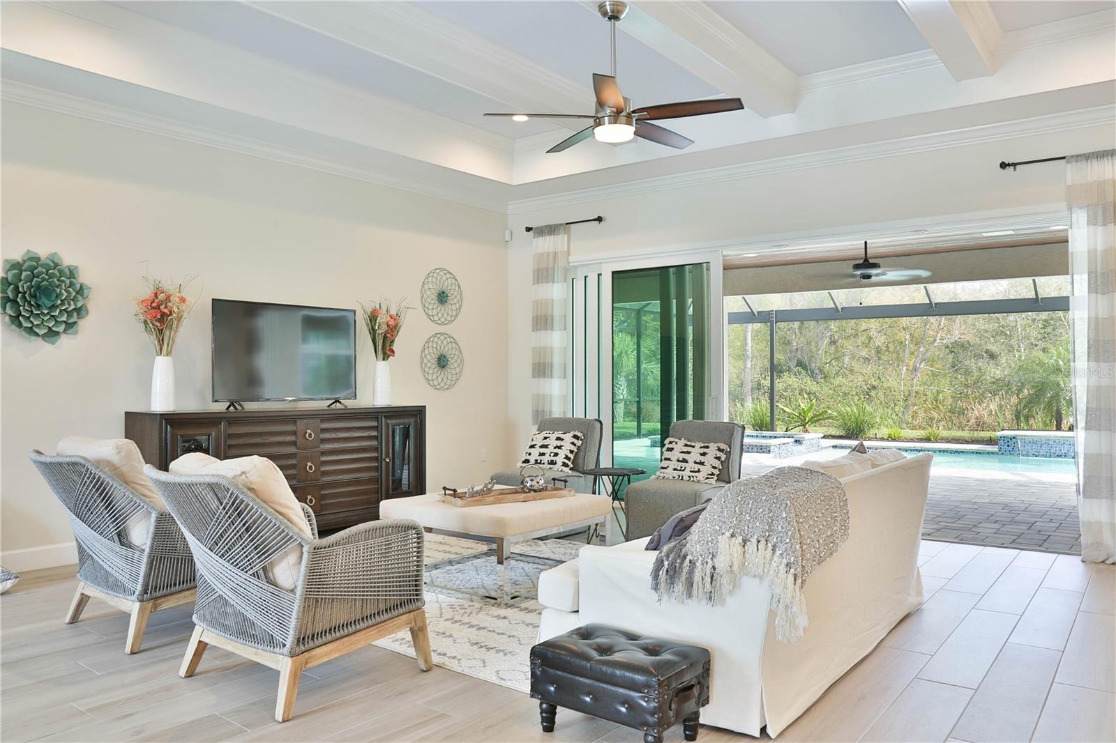 PHILLIPPI CREST - Residential
