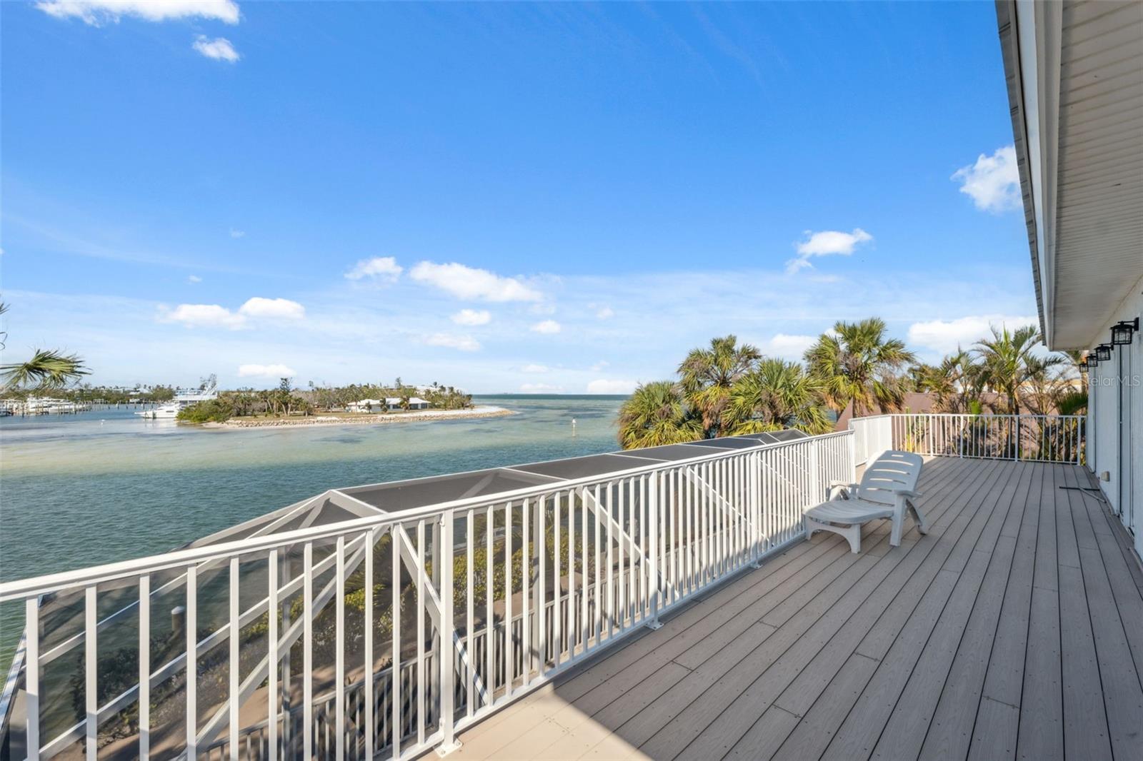 NORTH POINT HARBOUR UNIT THREE - Residential