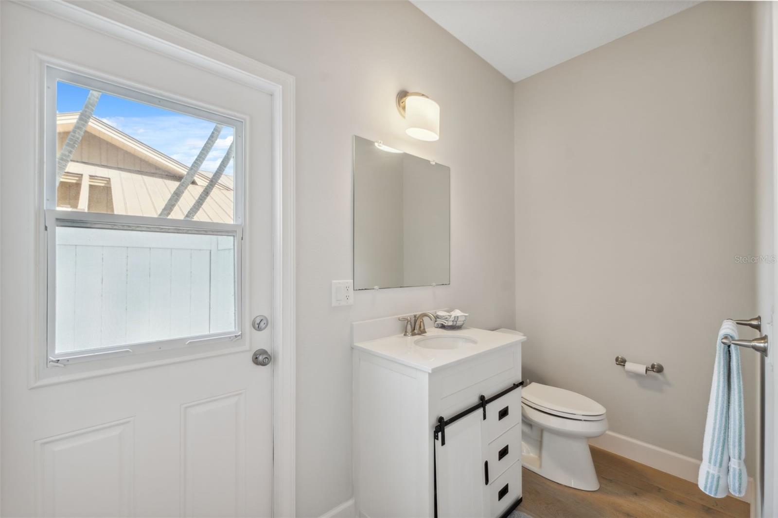 NORTH POINT HARBOUR UNIT THREE - Residential
