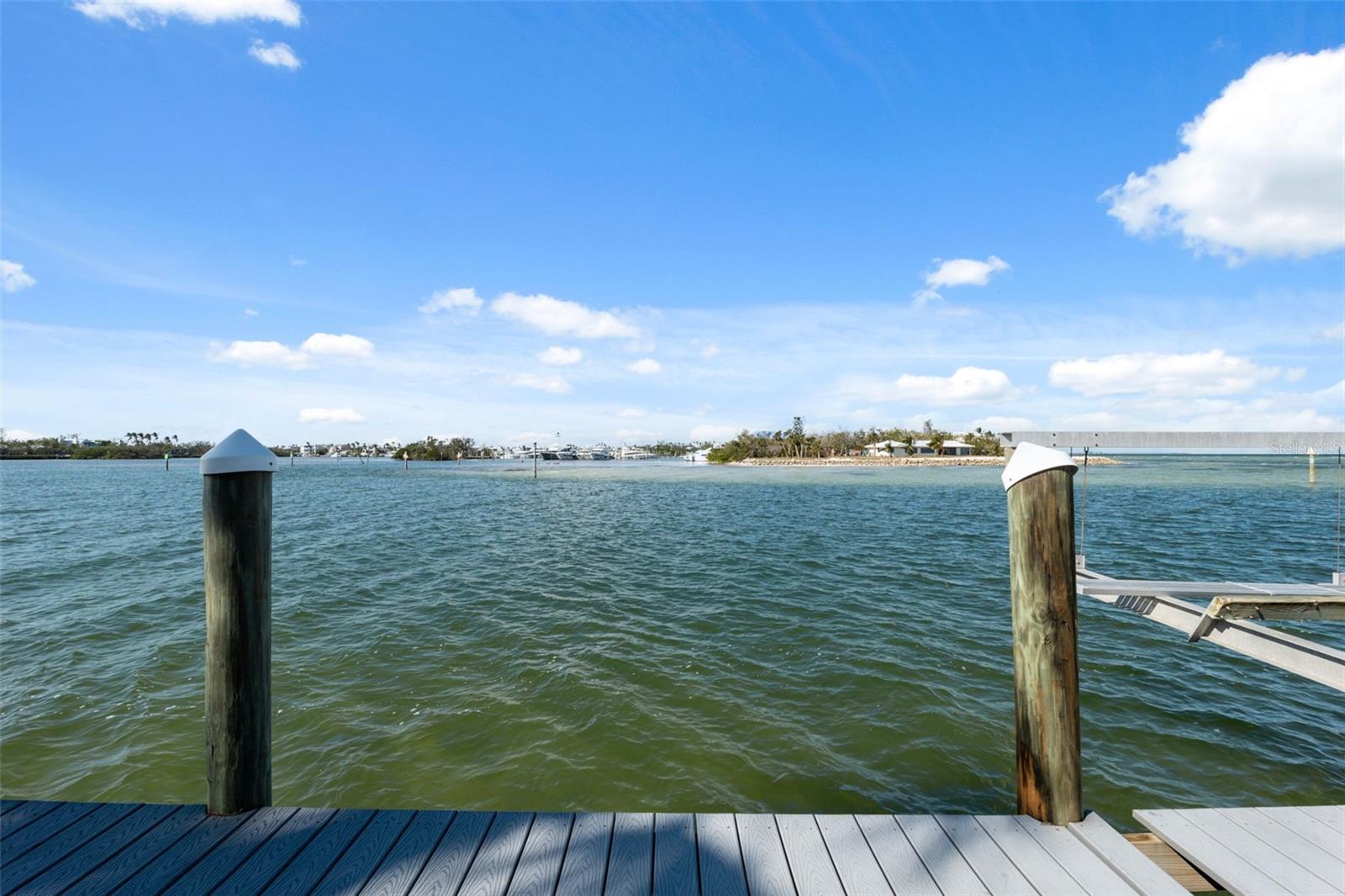 NORTH POINT HARBOUR UNIT THREE - Residential