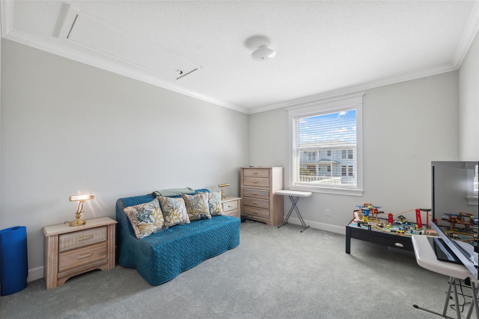NORTH POINT HARBOUR UNIT THREE - Residential