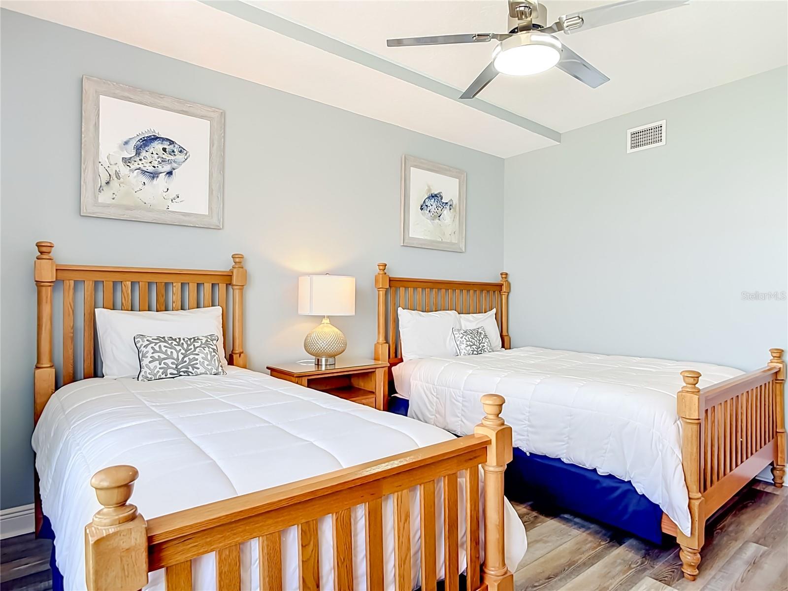 SANIBEL - Residential