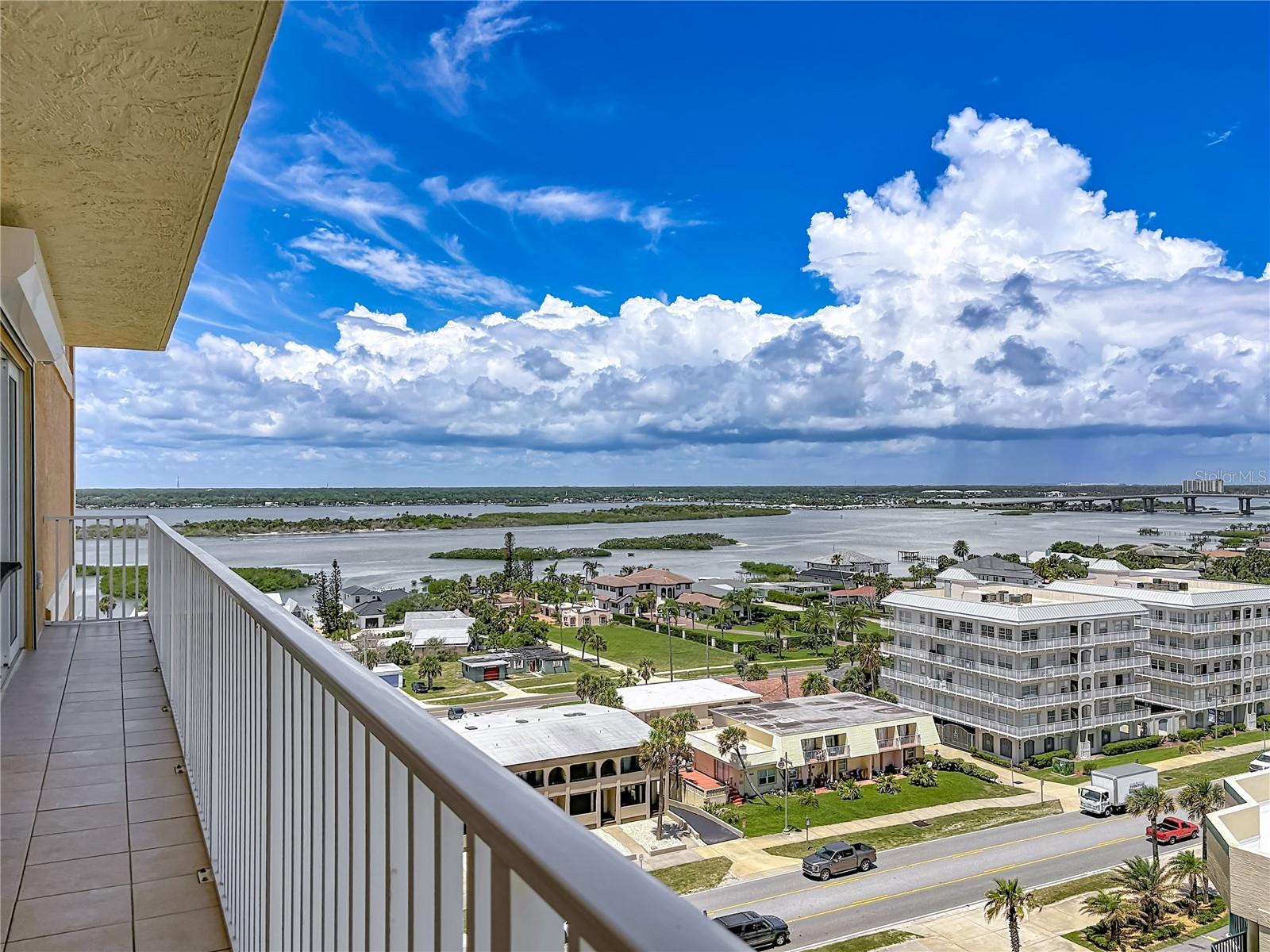 SANIBEL - Residential