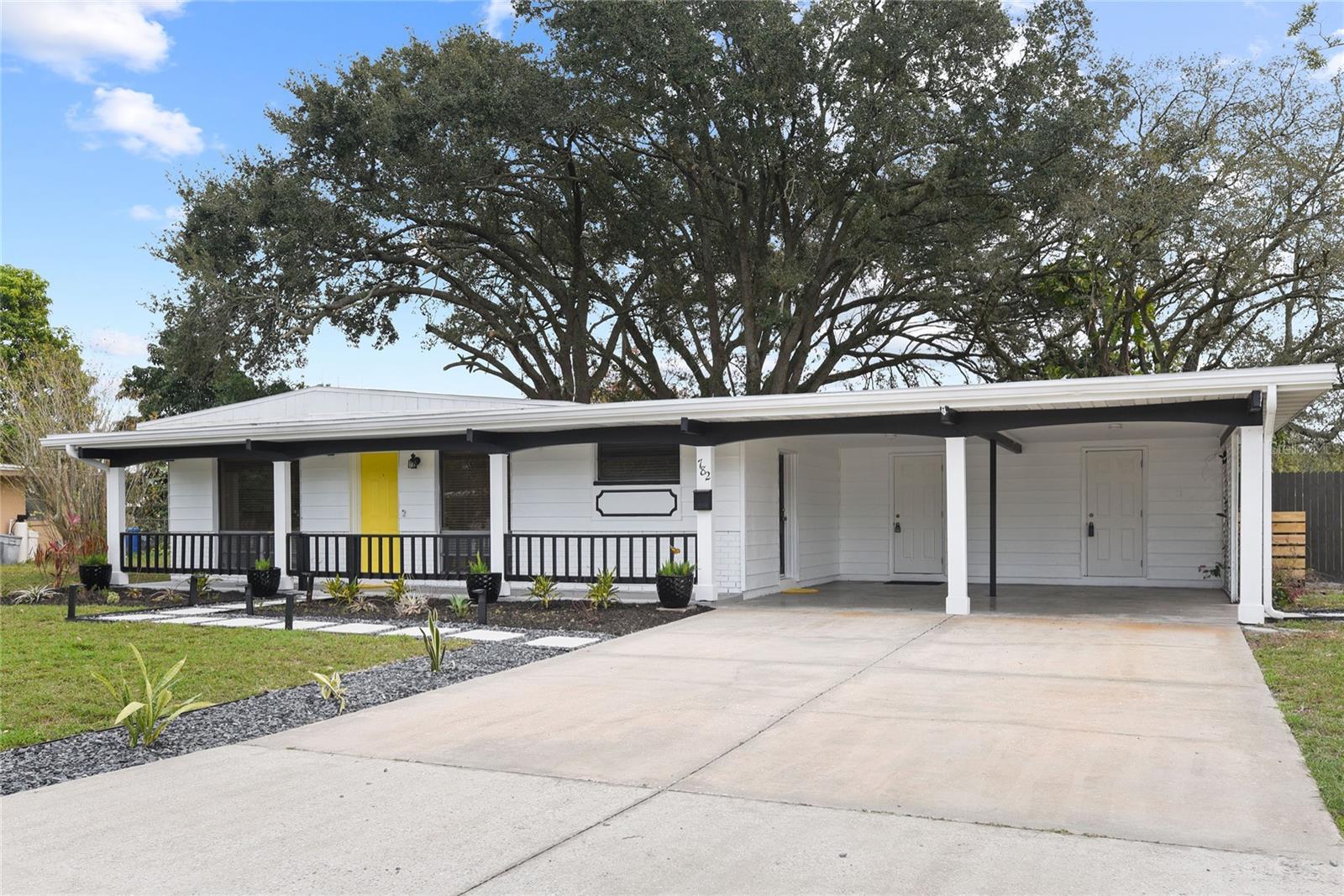 EASTBROOK SUB - Residential Lease