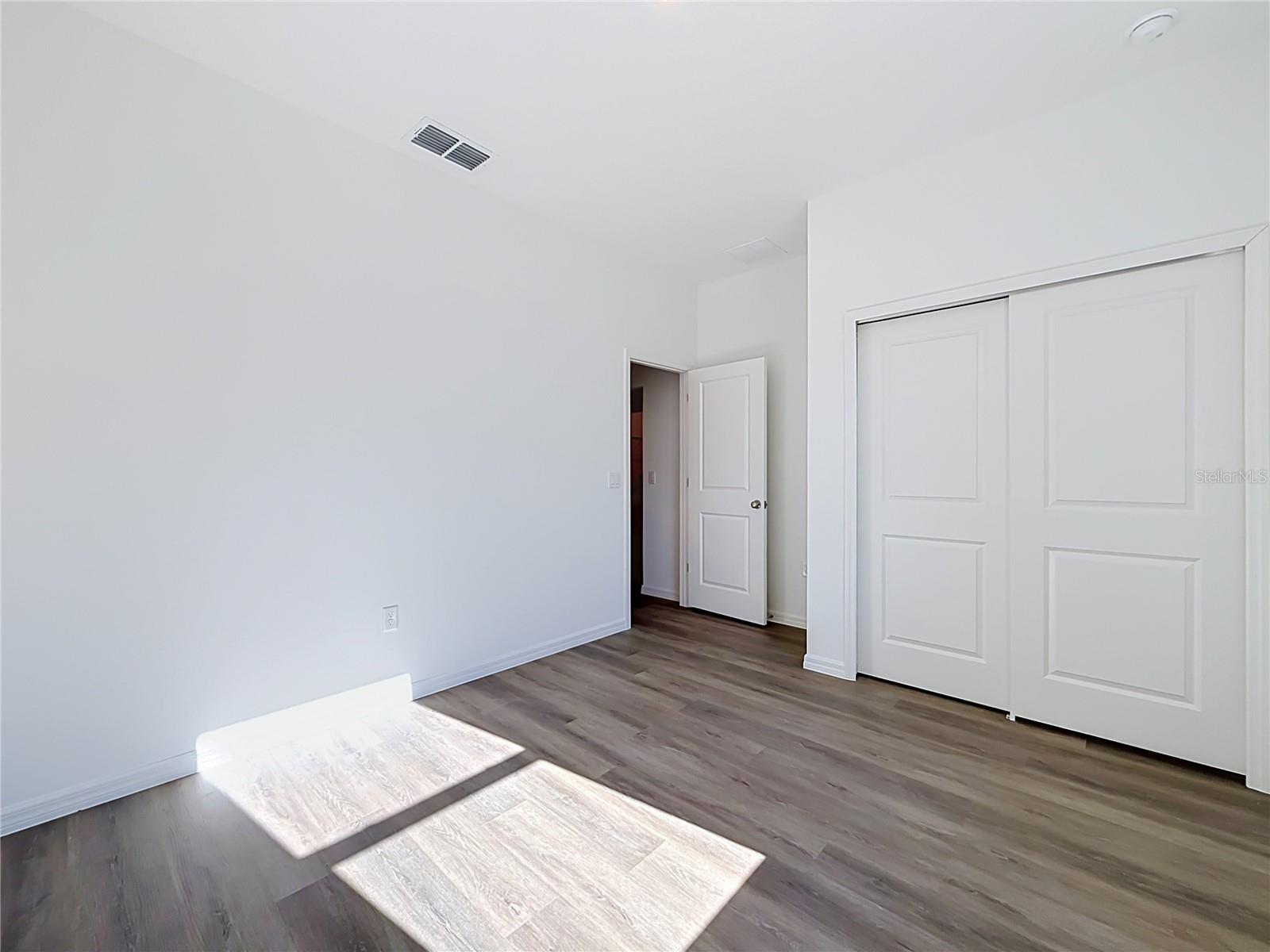 ORANGE SUMMIT - Residential
