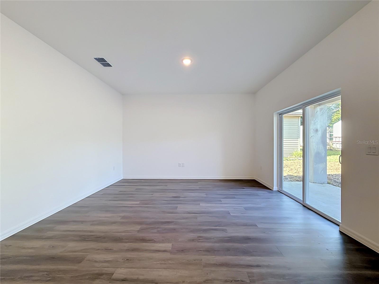 ORANGE SUMMIT - Residential