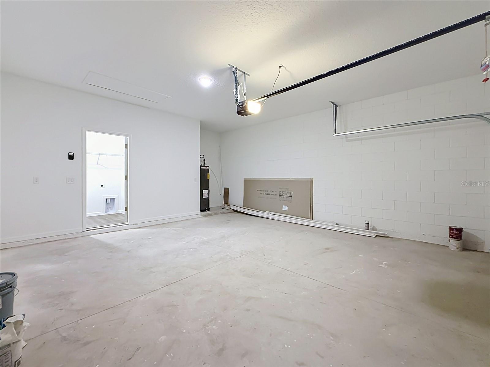 ORANGE SUMMIT - Residential