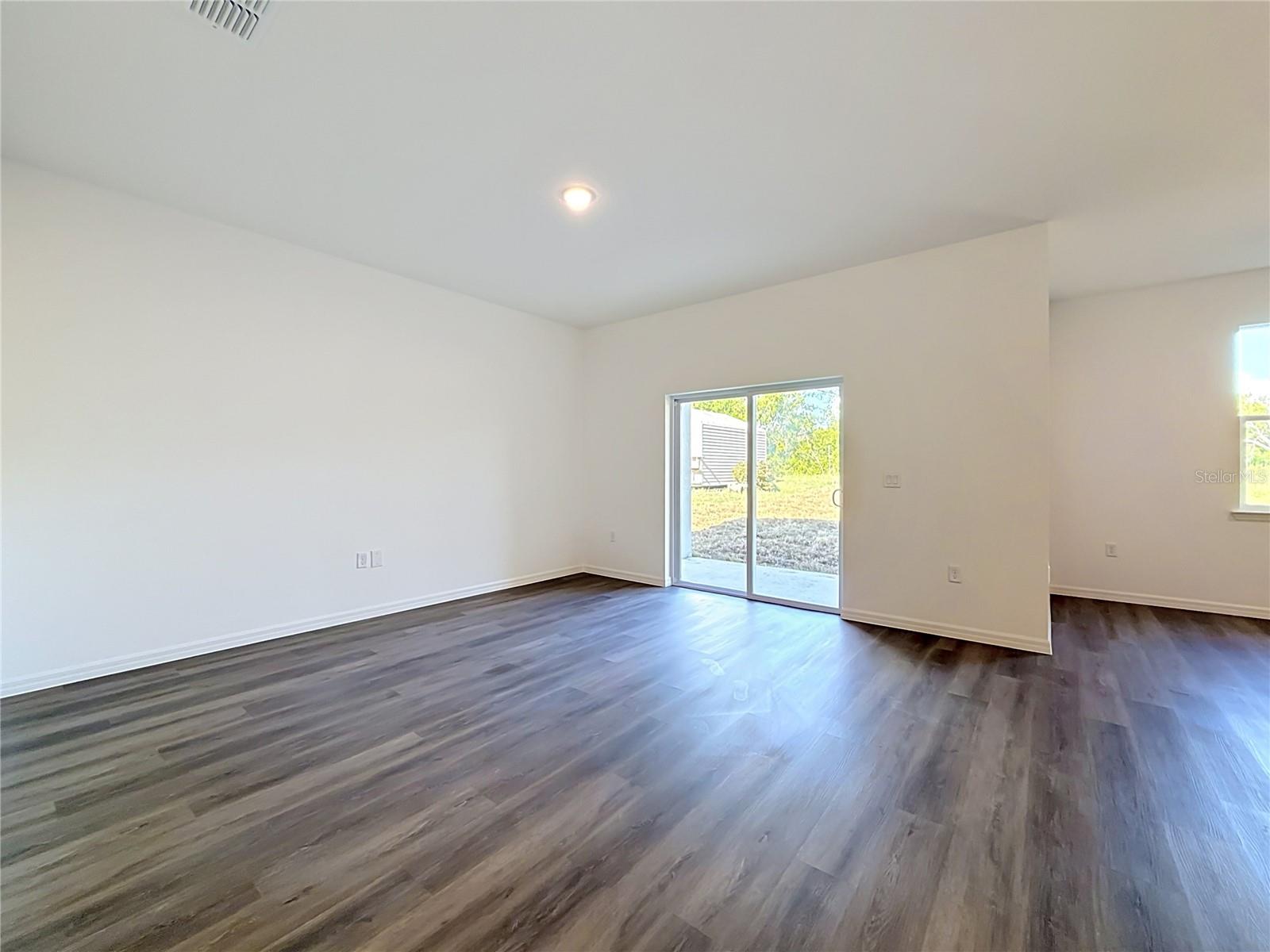 ORANGE SUMMIT - Residential