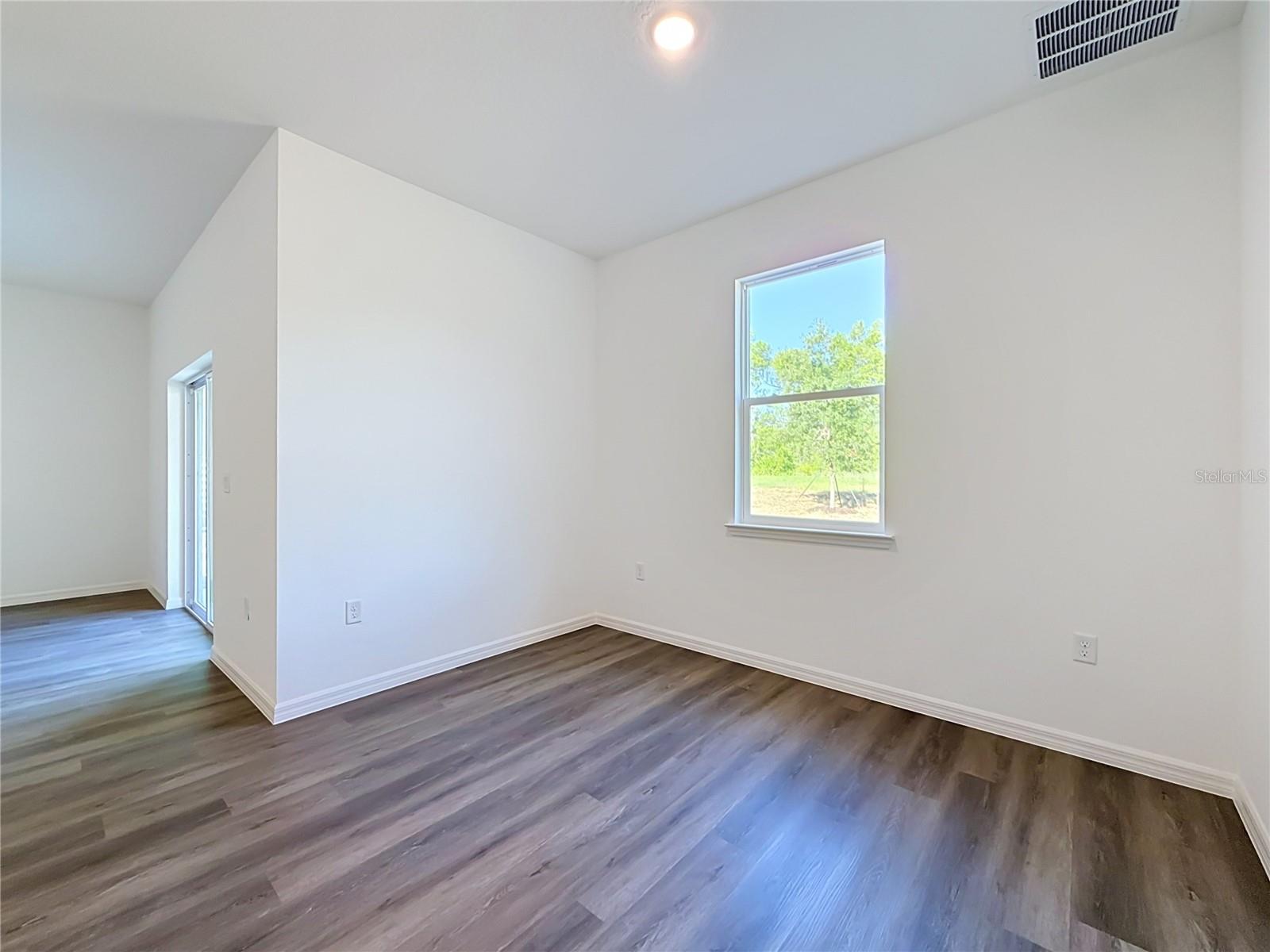ORANGE SUMMIT - Residential