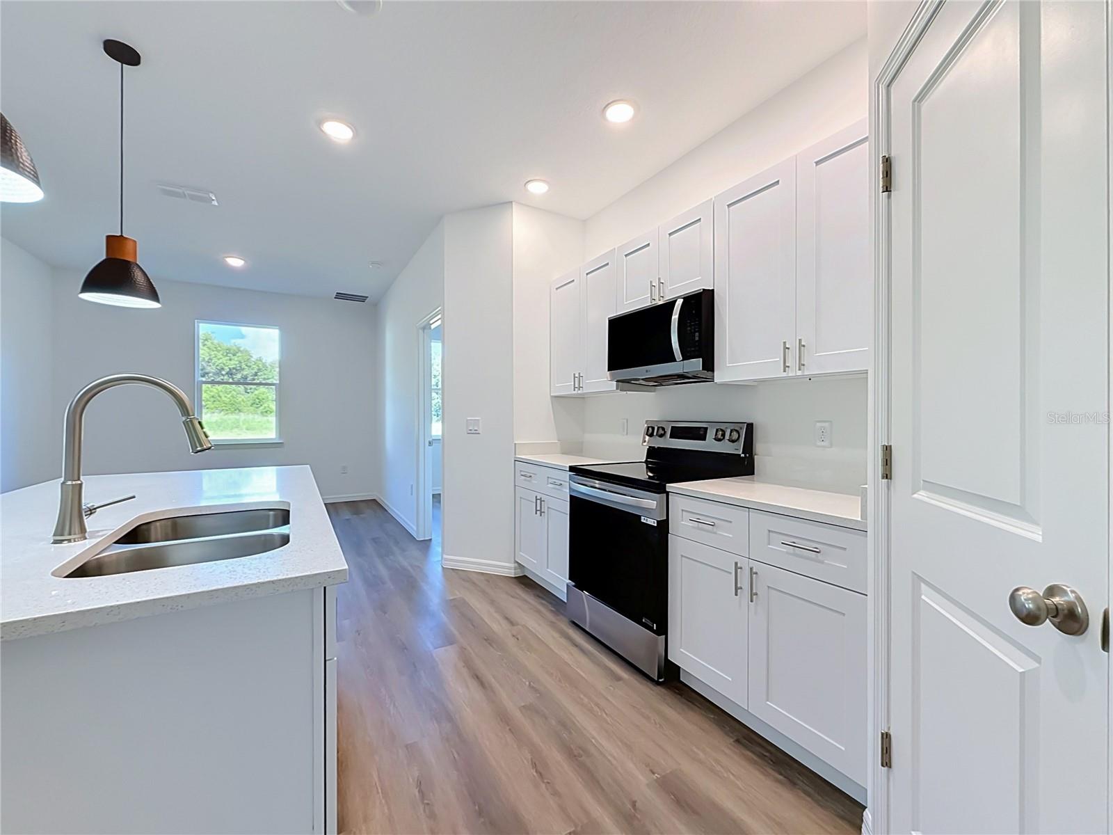 ORANGE SUMMIT - Residential