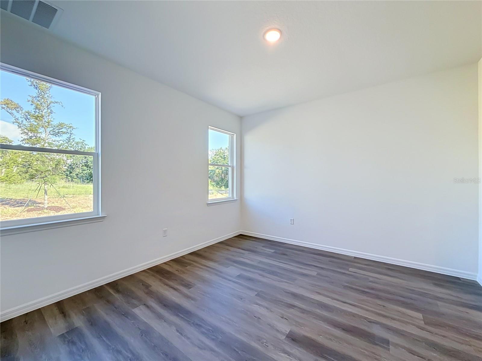 ORANGE SUMMIT - Residential