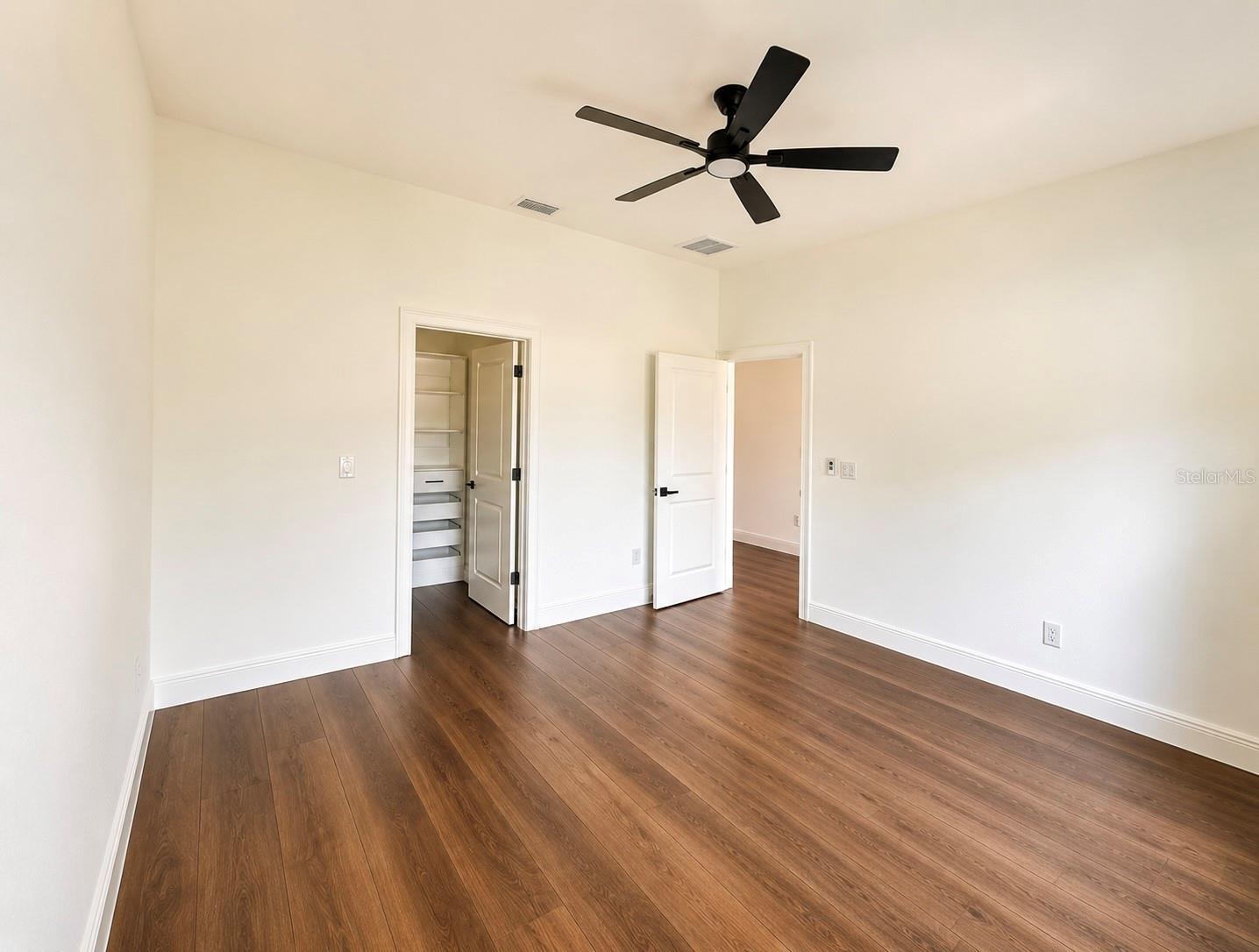 FAIRLAWN ESTATES 1ST ADD - Residential