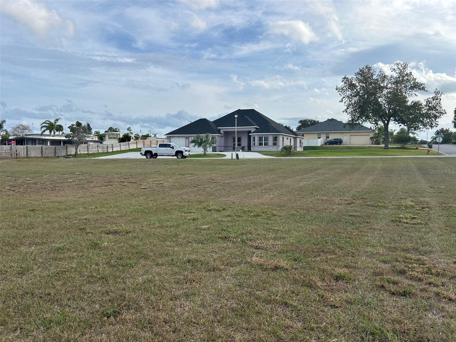 LEESBURG WATERS EDGE SUB - Land