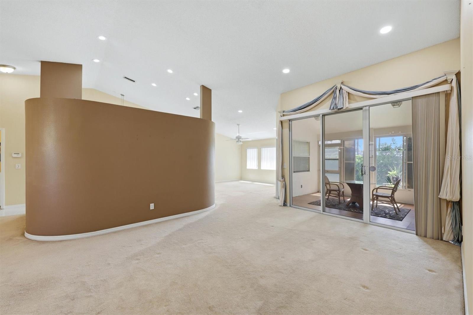 WEST GLENN - Residential