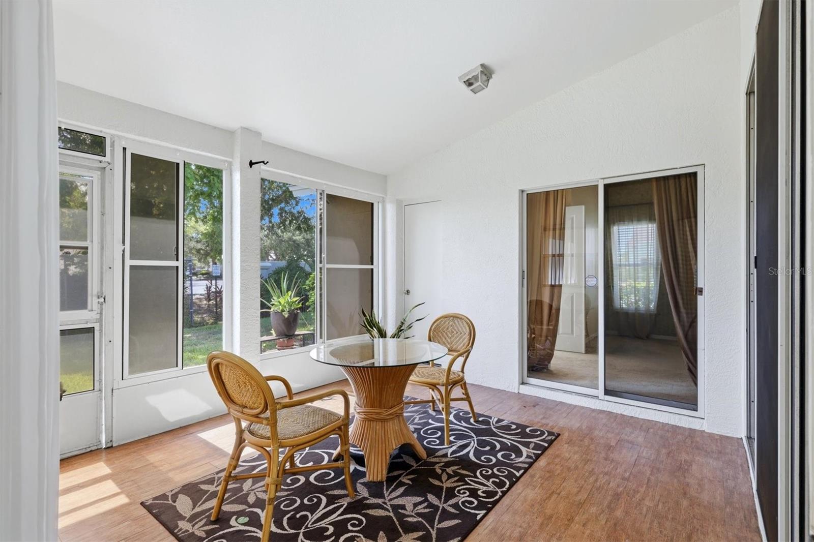WEST GLENN - Residential