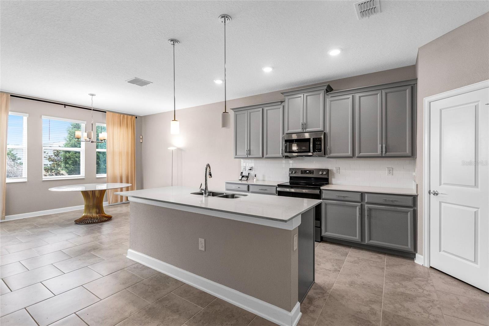 STONEYBROOK SOUTH NORTH PRCL PH 1 - Residential