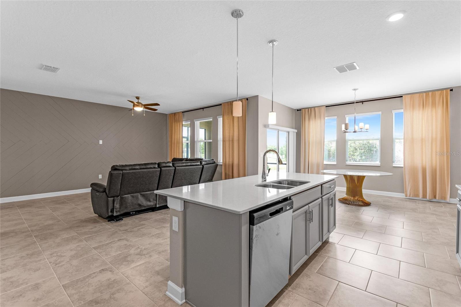 STONEYBROOK SOUTH NORTH PRCL PH 1 - Residential