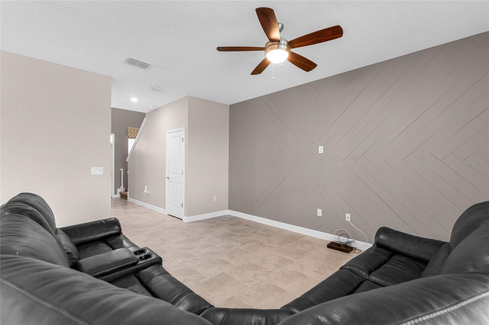 STONEYBROOK SOUTH NORTH PRCL PH 1 - Residential