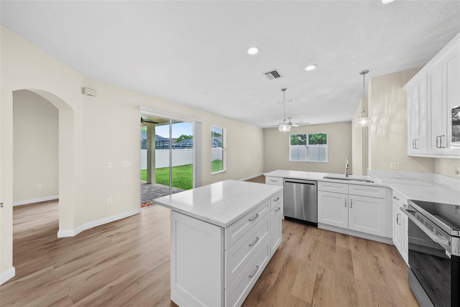 WYNDHAM LAKES PH 2 - Residential