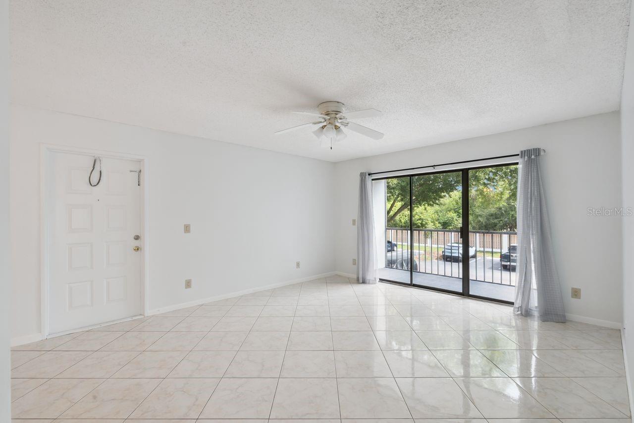 CLUB AT ORLANDO PH 13 - Residential