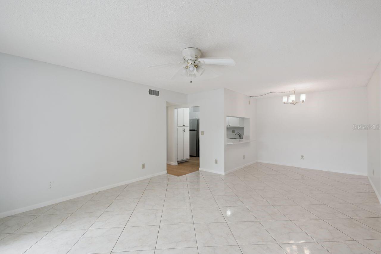CLUB AT ORLANDO PH 13 - Residential