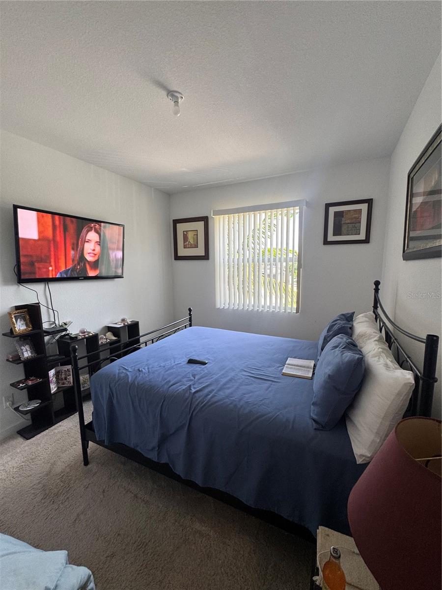 RIVIERA COVE - Residential
