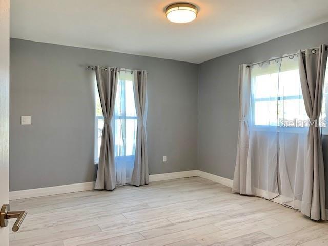 CHARLOTTE PARK - Residential Lease