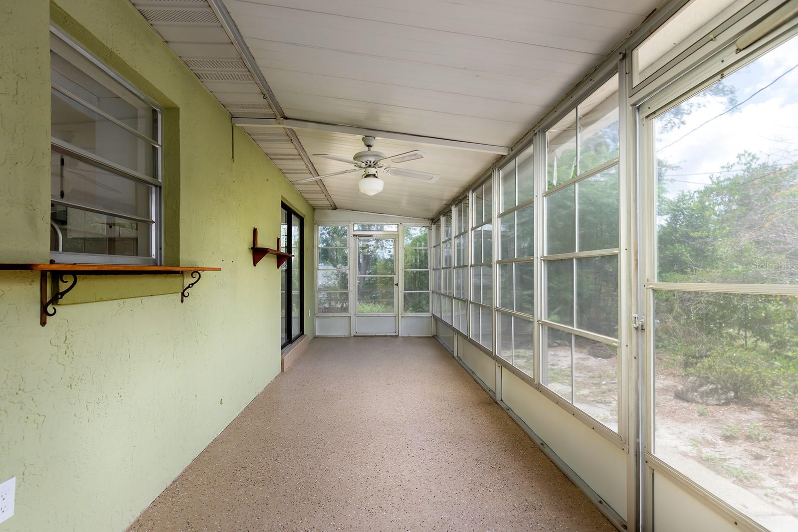 DELTONA LAKES UNIT 03 - Residential