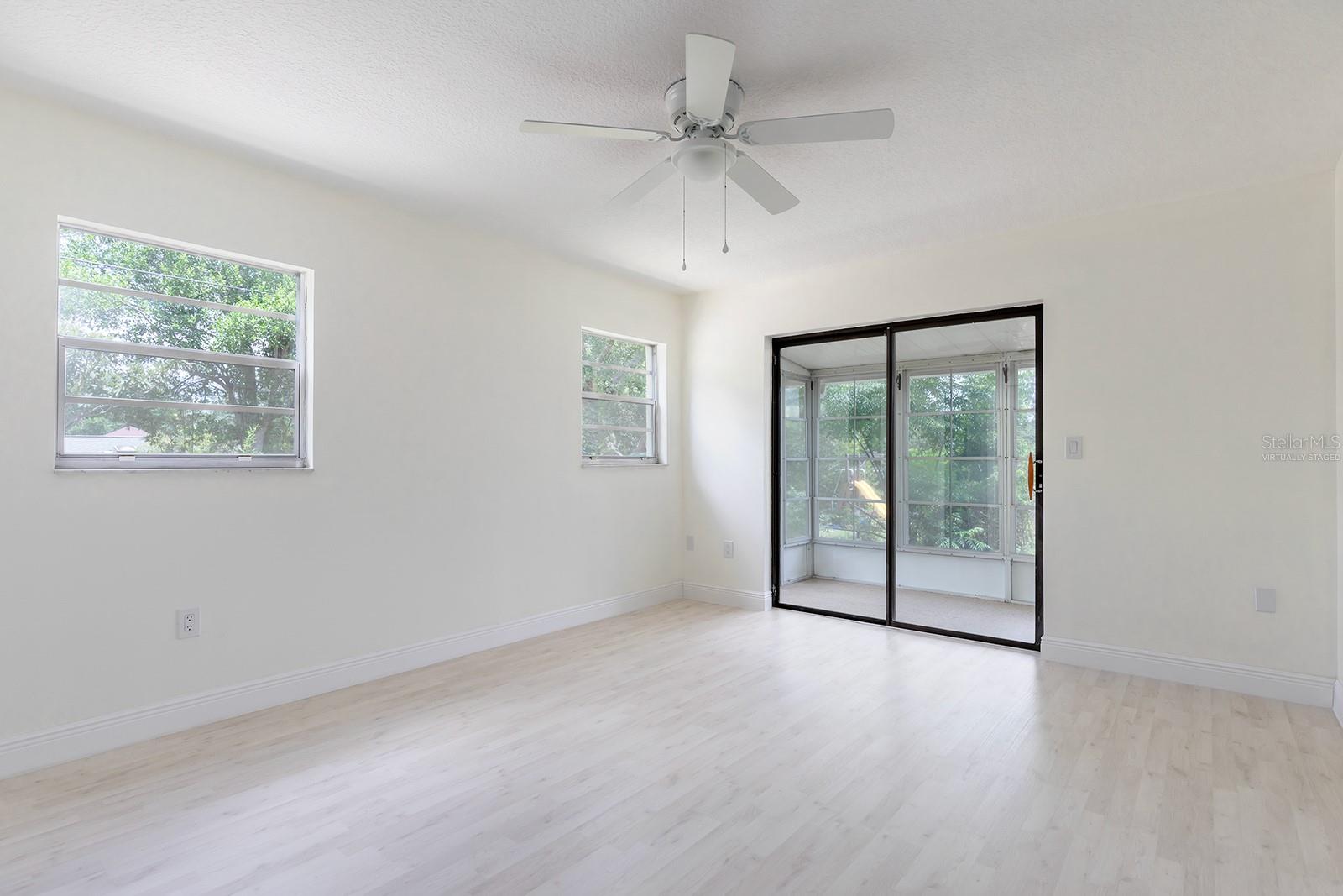 DELTONA LAKES UNIT 03 - Residential