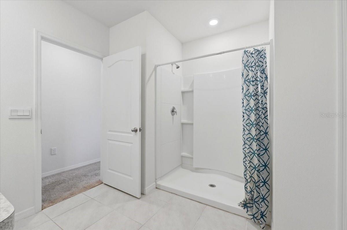 AUBURN GROVE PH I - Residential